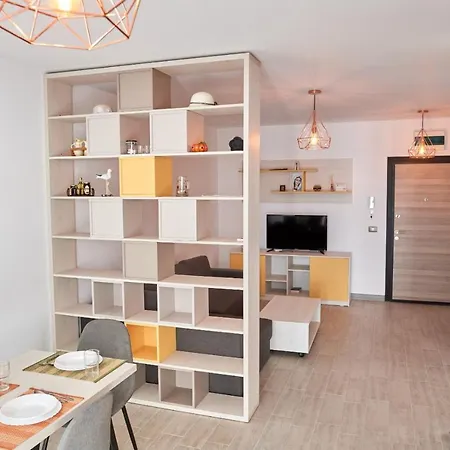 Apartament By Alz